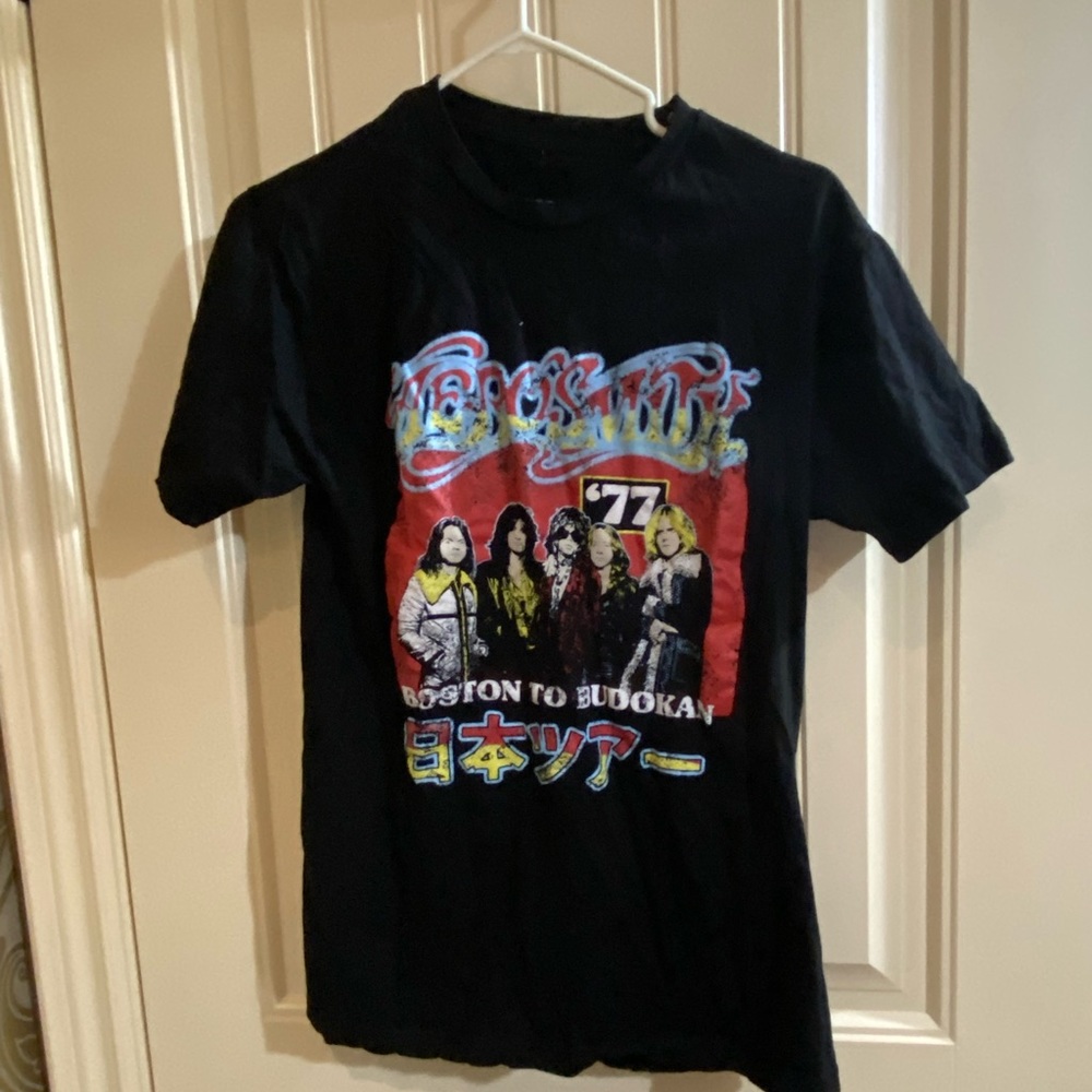 Aerosmith band T-shirt